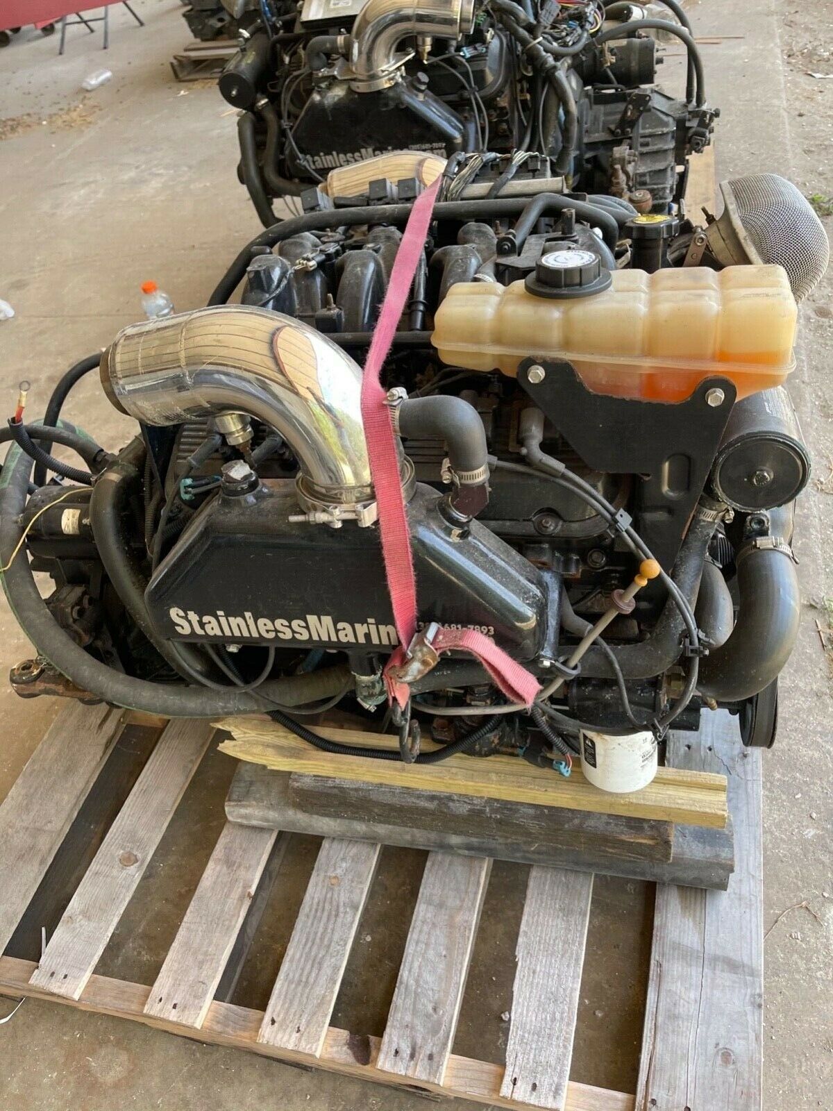 Mercruiser 8.1L 2003 horizon 1 on rebuild  0m316113