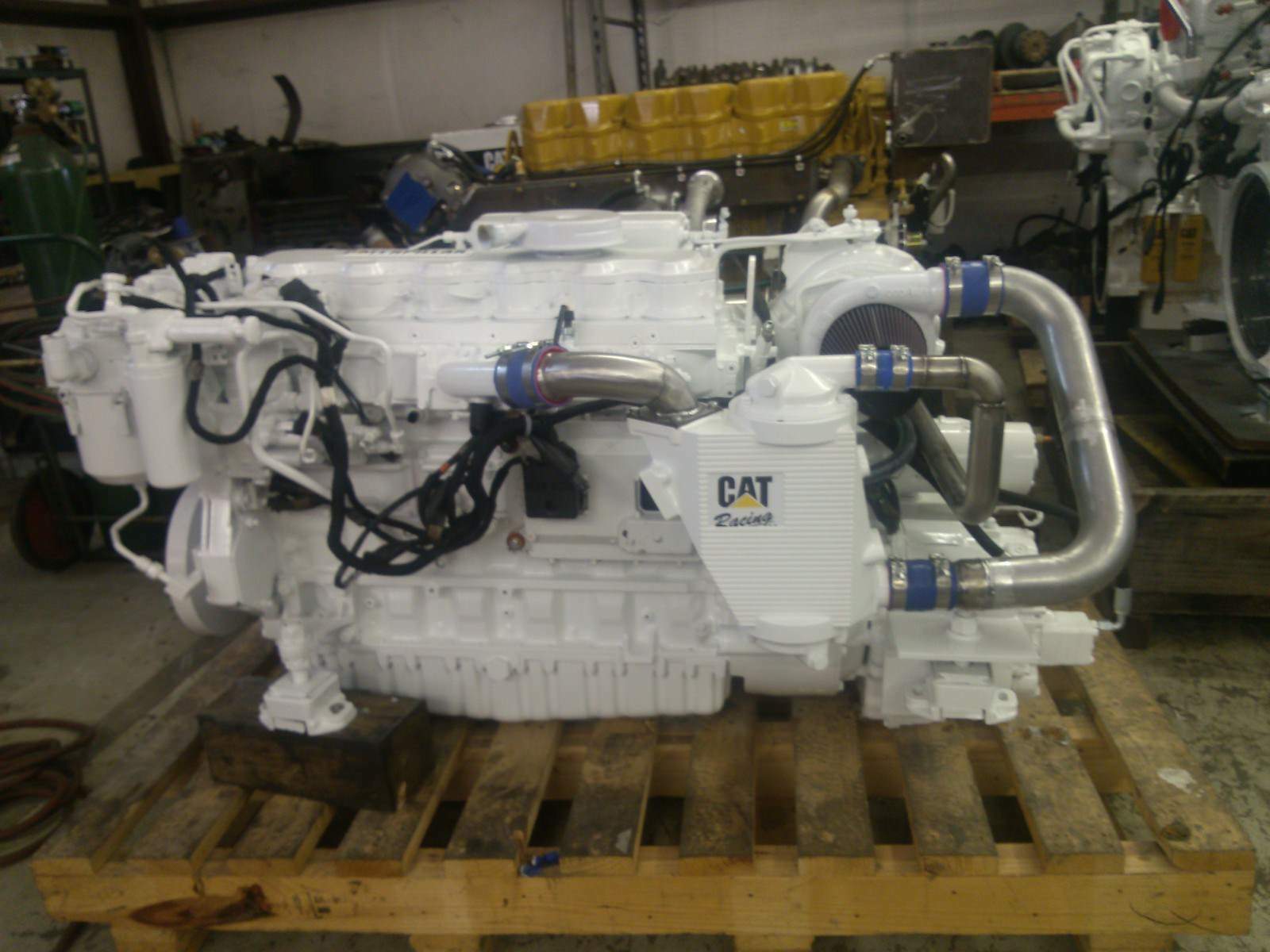 Cat marine C-7 460 hp also long blocks