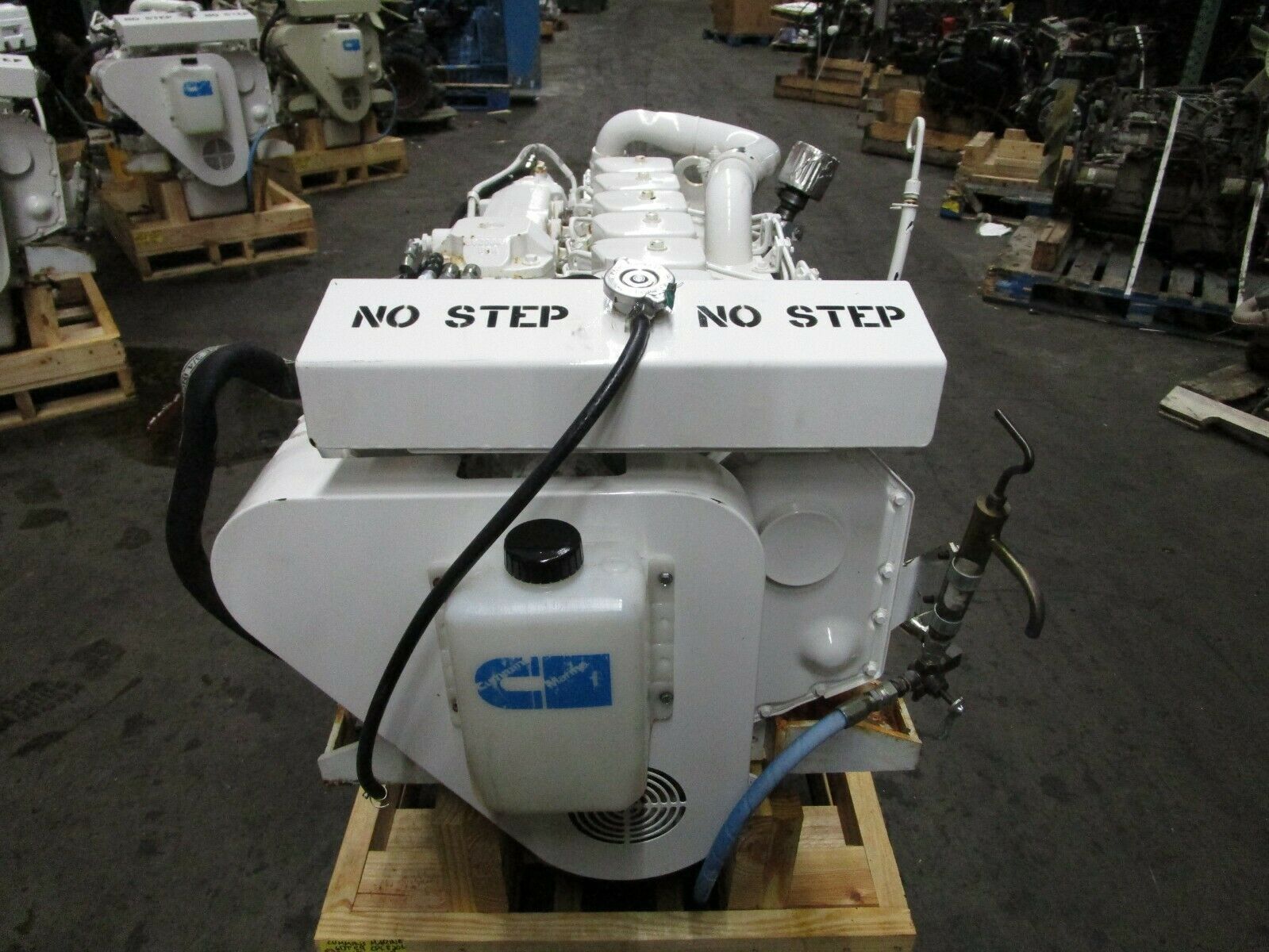 NEW GENUINE CUMMINS 6BT 5.9 MARINE DIESEL ENGINE