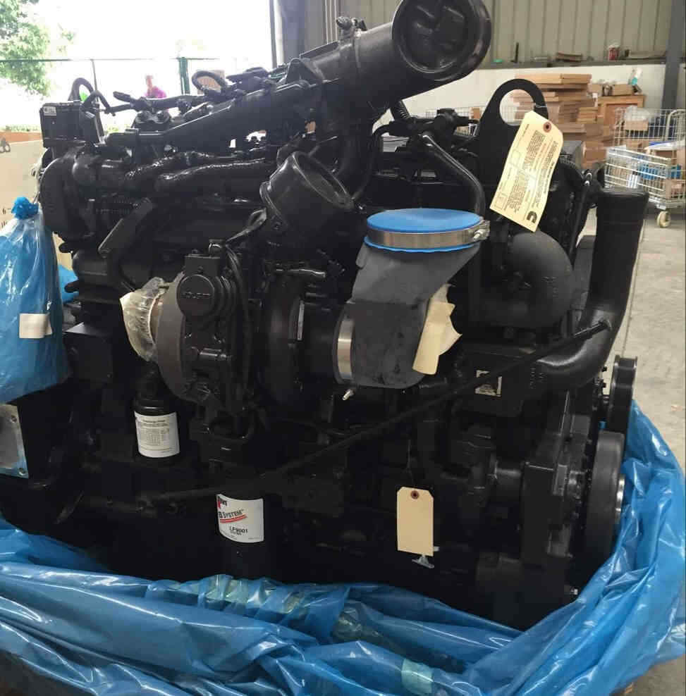 NEW CUMMINS ISM11 DIESEL ENGINE Tire4 For BUS Truck 450 HP No Core Charge