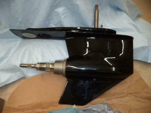 Mercury 1656-8M0046733 Bravo 3 lower gear case complete assy