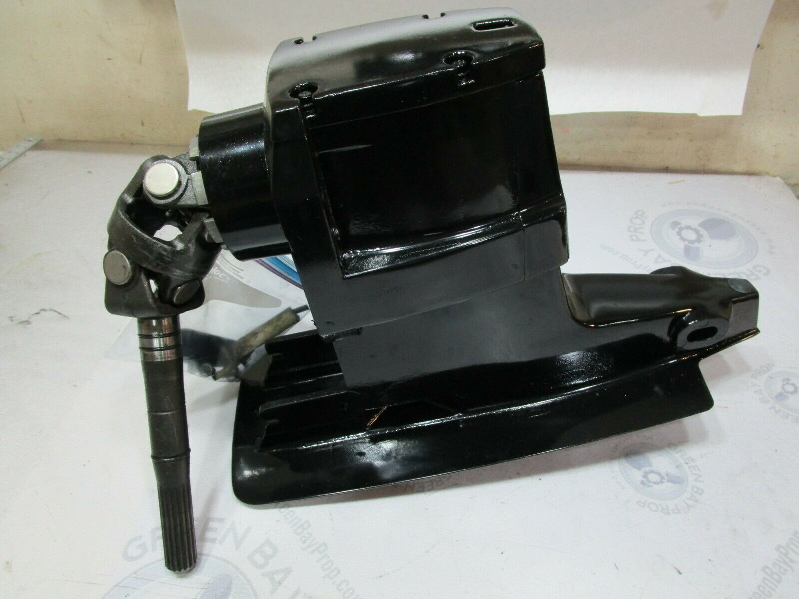 1589-8868G17 Mercruiser Bravo III 23/30 Upper Unit Driveshaft Gear Case 2.43:1