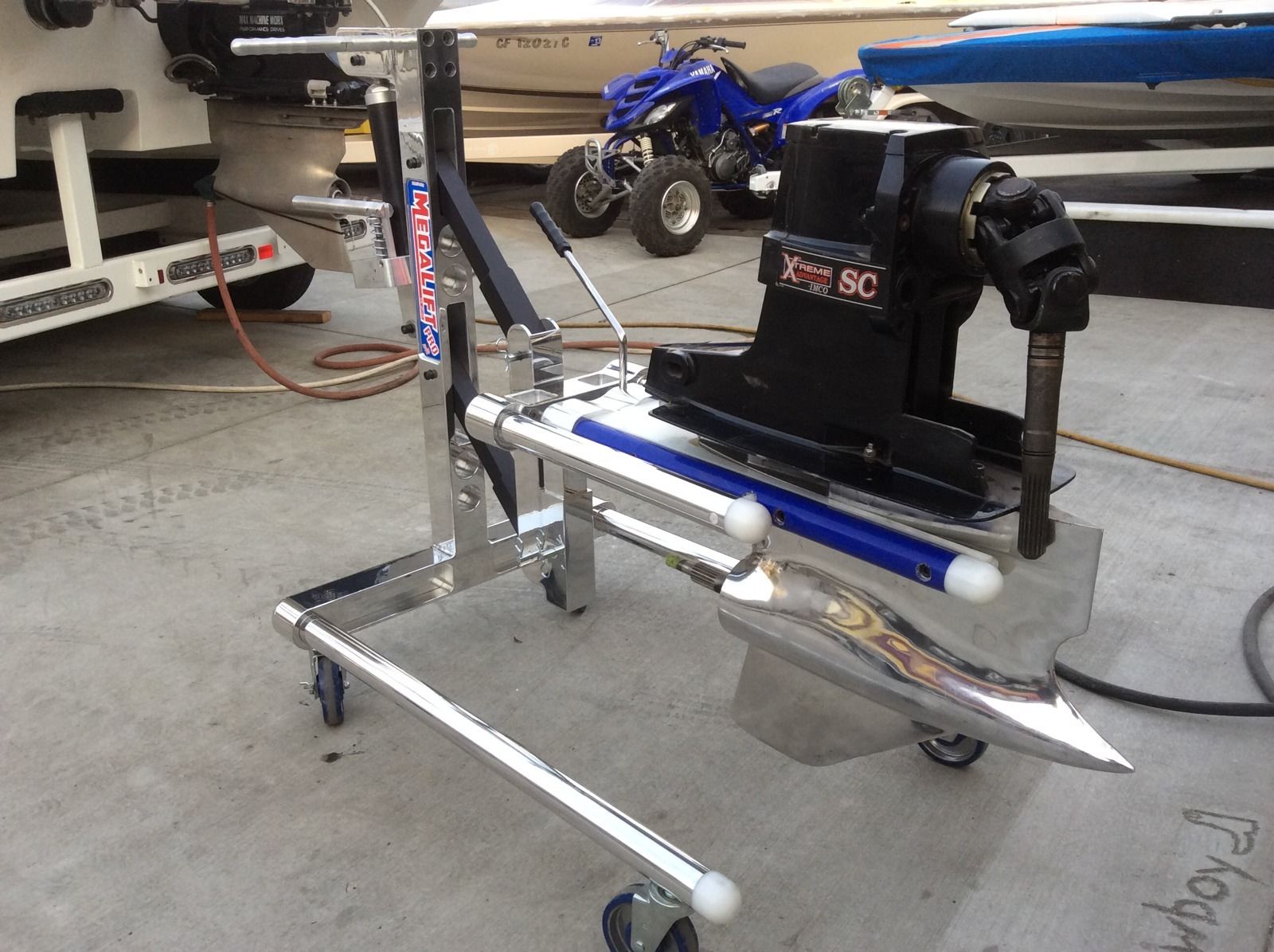 OUTDRIVE / STERNDRIVE, LIFT, INSTALLER ! MEGALIFT PRO