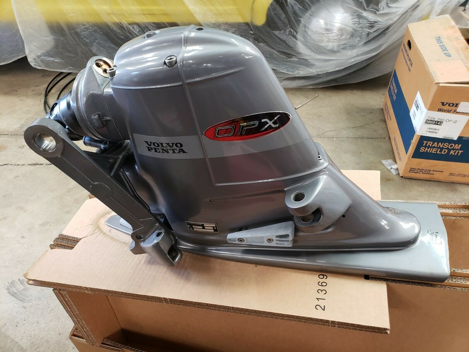 VOLVO PENTA DPX-A OUTDRIVE 1.59:1 BRAND NEW 3869043 DPX600 DPX525